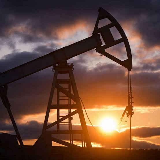 O aumento do petróleo e a instabilidade geopolítica elevam o risco de inflação, o que impacta as ações