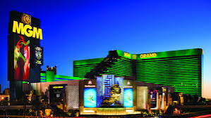 As ações da MGM Resorts caíram drasticamente após a People, de Diller, retirar sua proposta de US$ 18 bilhões