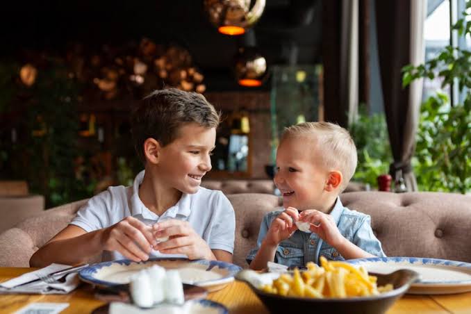 Como os restaurantes podem aproveitar o Dia das Crianças como uma chance para aumentar vendas e fidelizar clientes