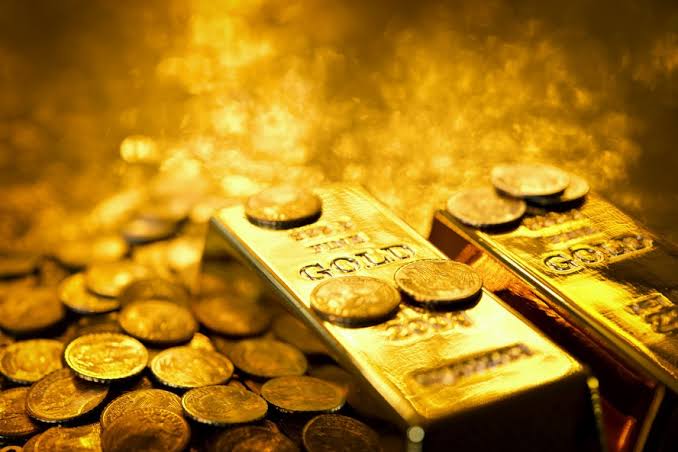 Ouro recua com cautela antes da definição da taxa de juros nos Estados Unidos