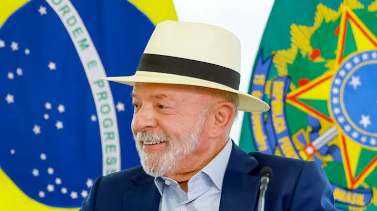 Ibovespa encerra abaixo dos 170 mil pontos; alta do dólar com inquietações sobre Lula 4